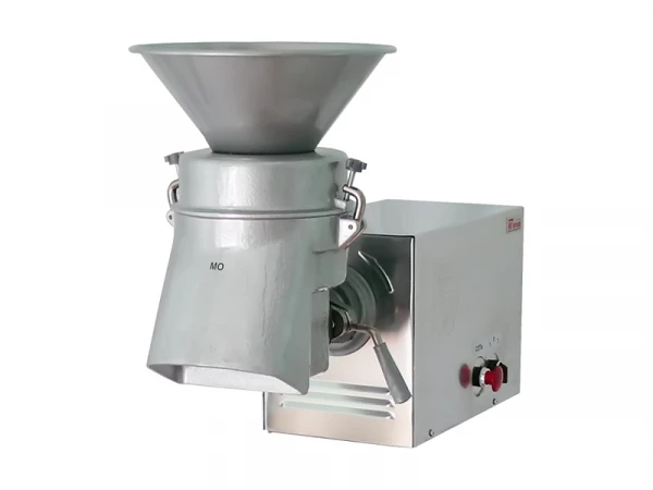 Ун.кухонная машина УКМ-11-02 ( протирочная машина ) с насадками ПМ+МО в Москве