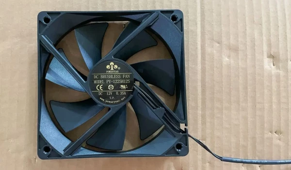 Вентилятор #16 для льдогенератора т.м. EKSI серии EC, мод. ECQ-35 в Москве